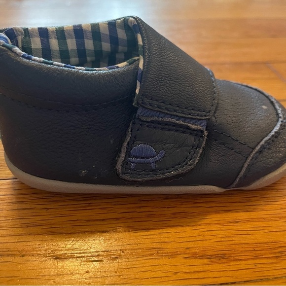 Carter’s | Every Step Walking Shoes Navy | Size 4.5 - Picture 4 of 9
